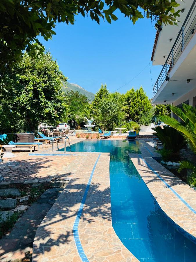 Vieri Apartments Lukovë エクステリア 写真