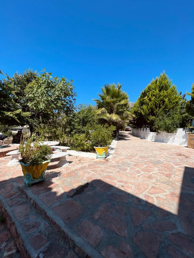 Vieri Apartments Lukovë エクステリア 写真