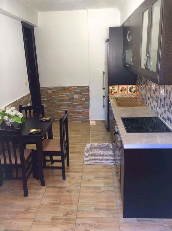 Vieri Apartments Lukovë 部屋 写真